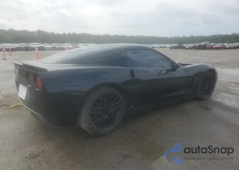 2007 Chevrolet Corvette из США, поврежденный, VIN 1G1YY26UX75100517